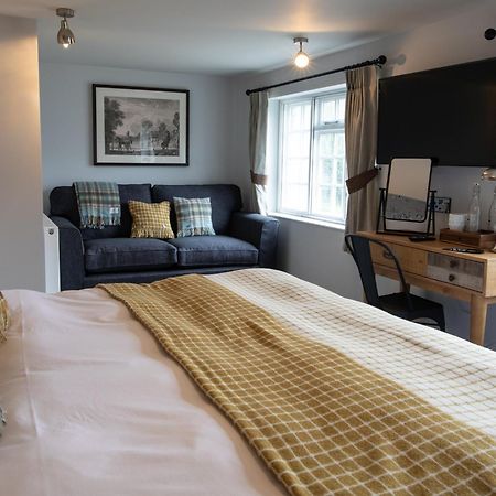 The Exeter Inn Bampton  Exterior photo
