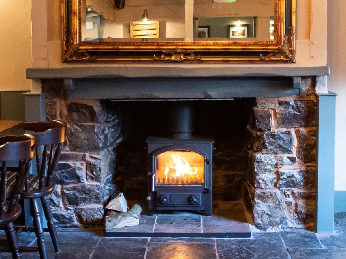 The Exeter Inn Bampton  Exterior photo