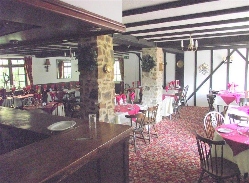 The Exeter Inn Bampton  Exterior photo