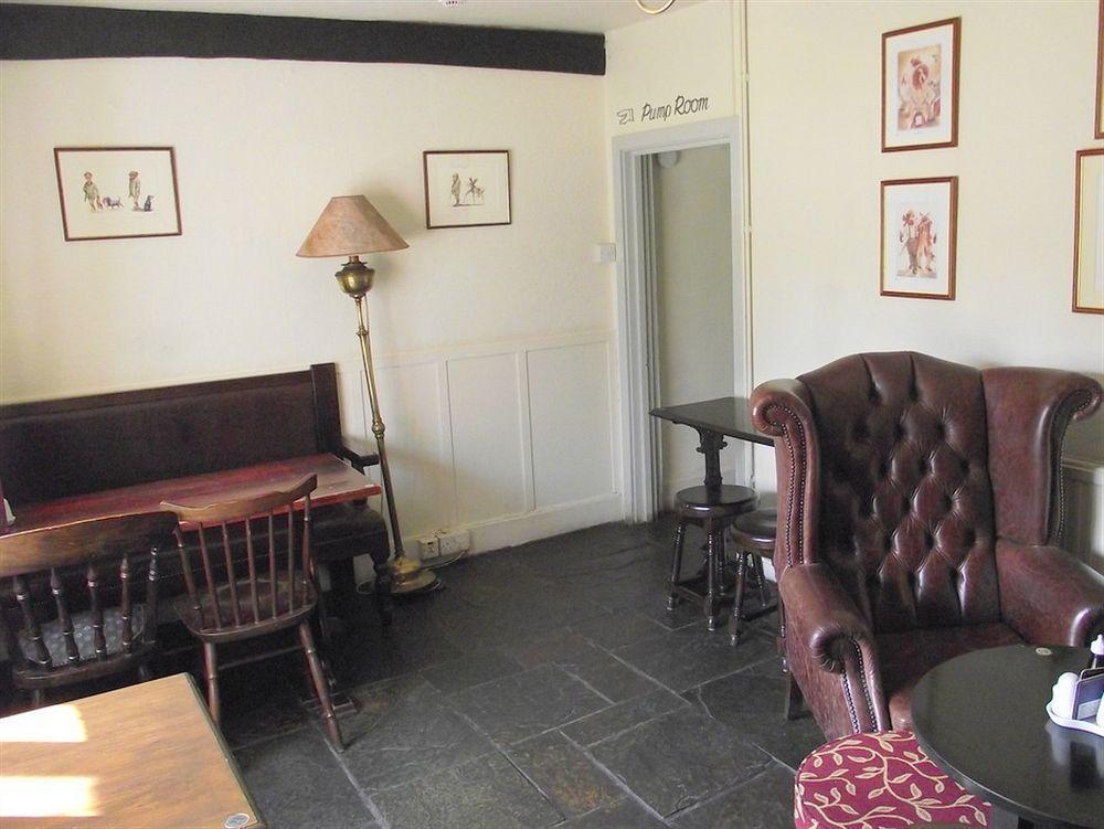 The Exeter Inn Bampton  Exterior photo