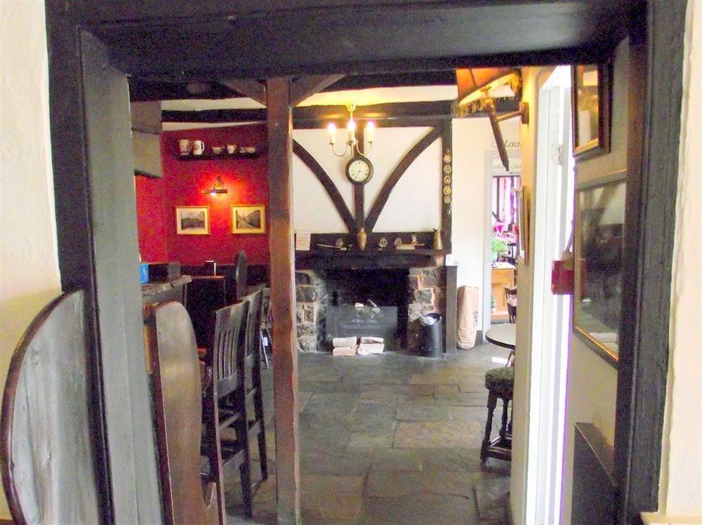The Exeter Inn Bampton  Exterior photo